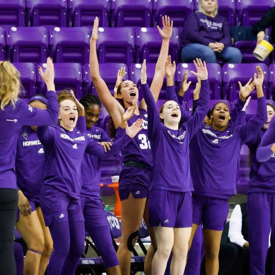 3C593C76-B4C5-4391-B573-142CCD3F00CE